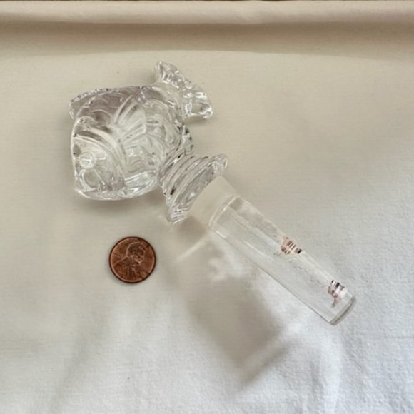 Mikasa Crystal Fish Top Bottle Stopper - Picture 2 of 6
